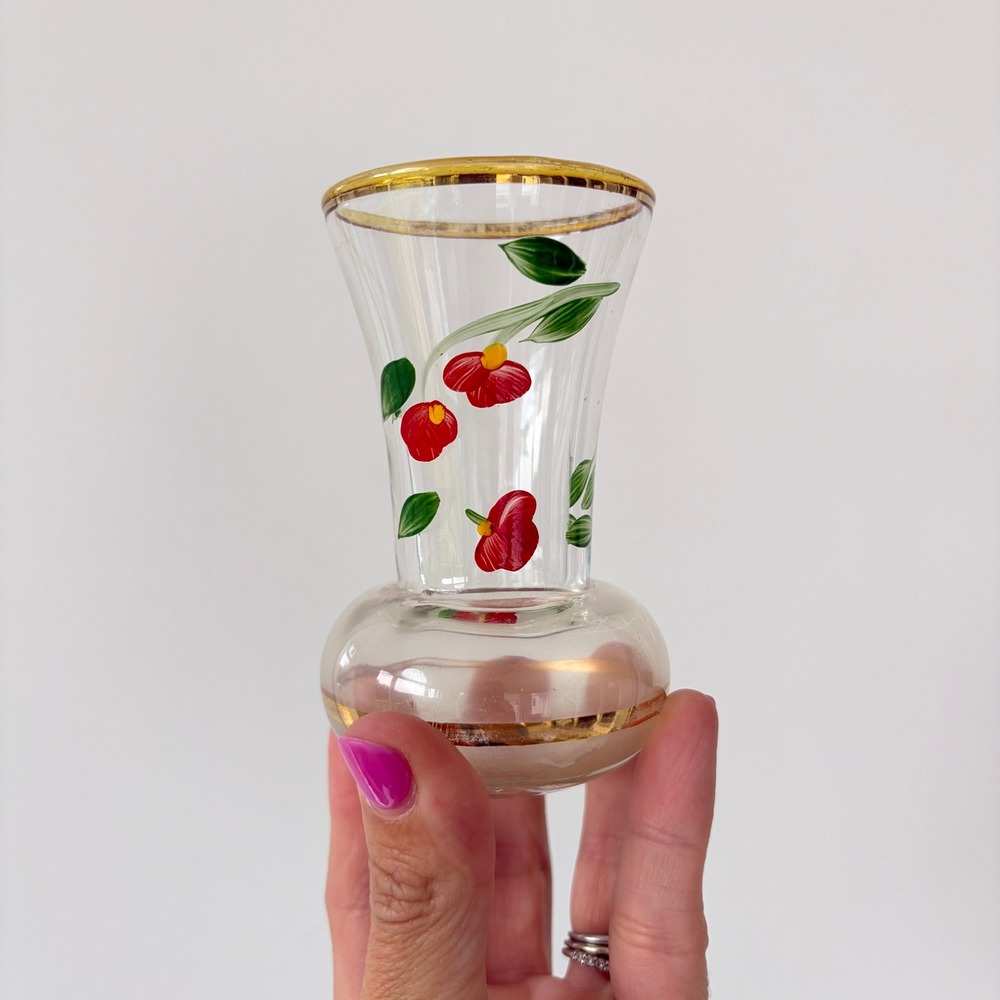 Vintage Hand Painted Floral Glass Bud Vase Red Flowers Gold Rim 3.75 Inch - Picture 1 of 7